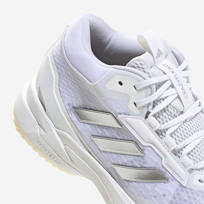 Adidas Crazyflight 6 Mid Women white/silver